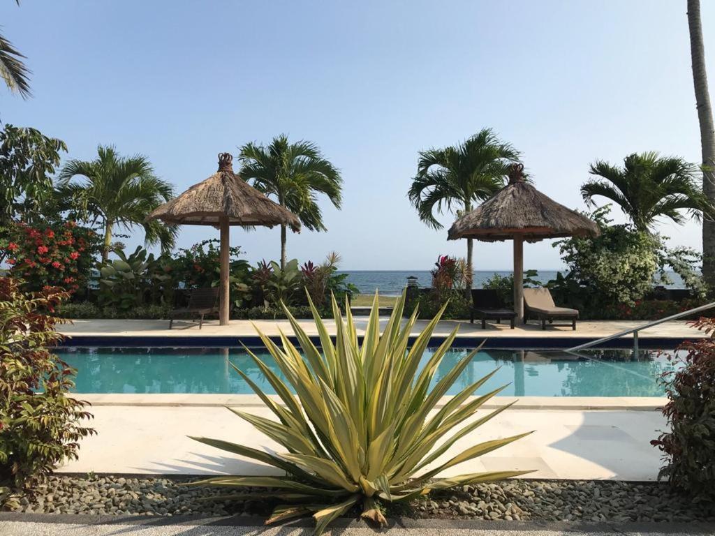 Melaya Beach Resort Room Double Penginuman Exterior photo